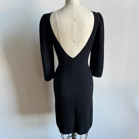 ALAÏA Black Ribbed Virgin Wool Little Black Dress - Picture 4 of 11